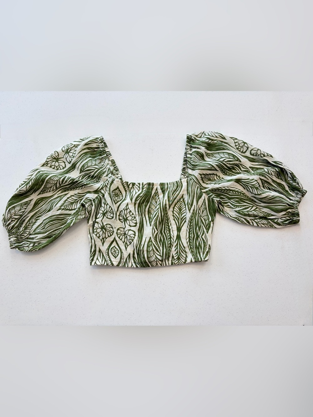 Olivia James Green Leaf-Print Puff Sleeve Square Neck Crop Top